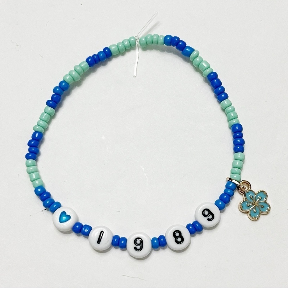 Taylor Swift Eras Tour Friendship Bracelet 1989 with Charm